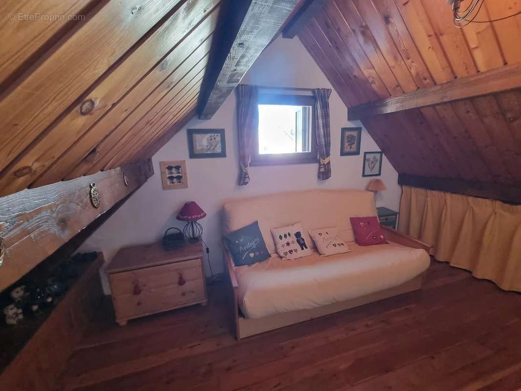 Appartement à LA SALLE-LES-ALPES