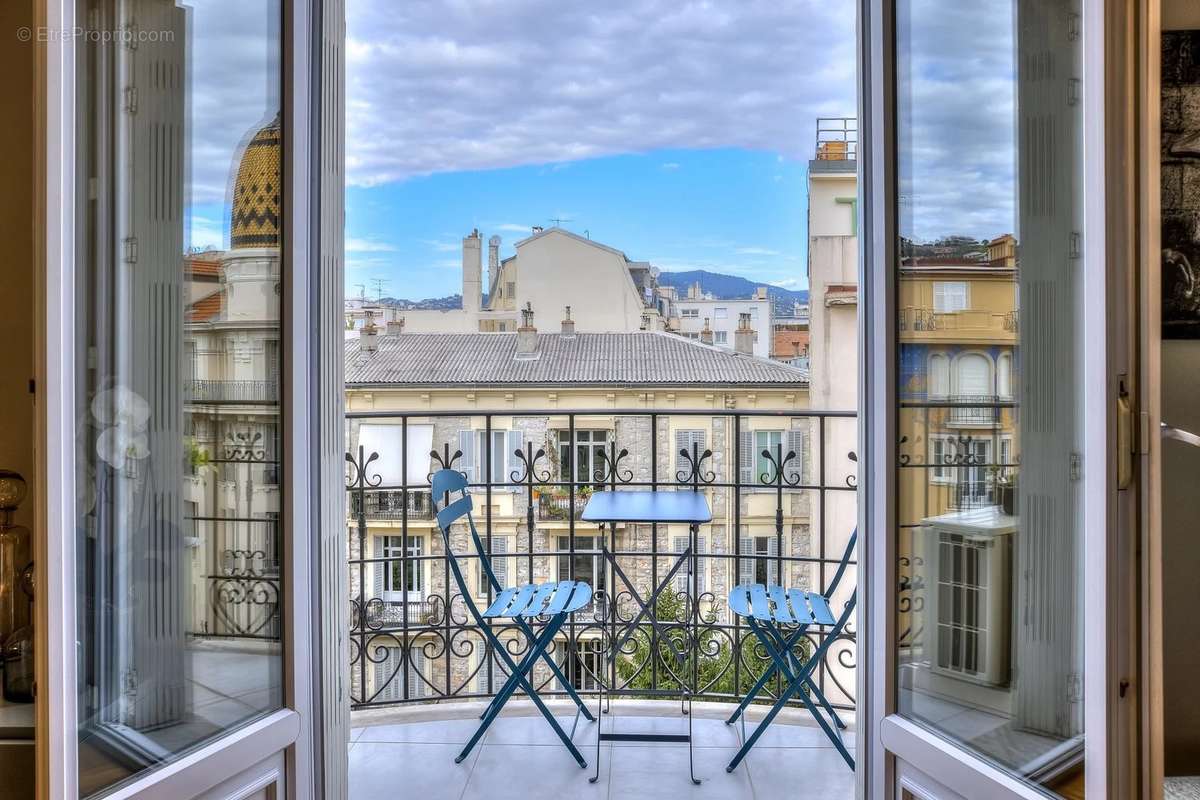 Appartement à NICE