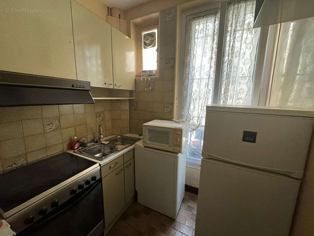 Appartement à PARIS-11E