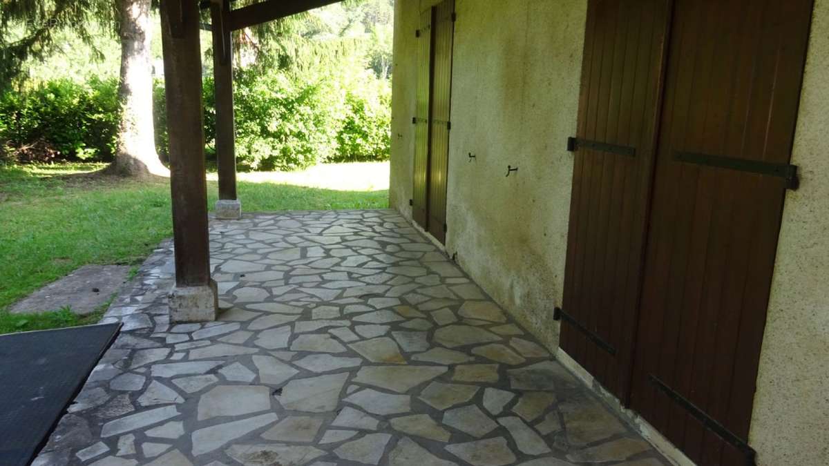 terrasse ouest - Maison à CAHORS