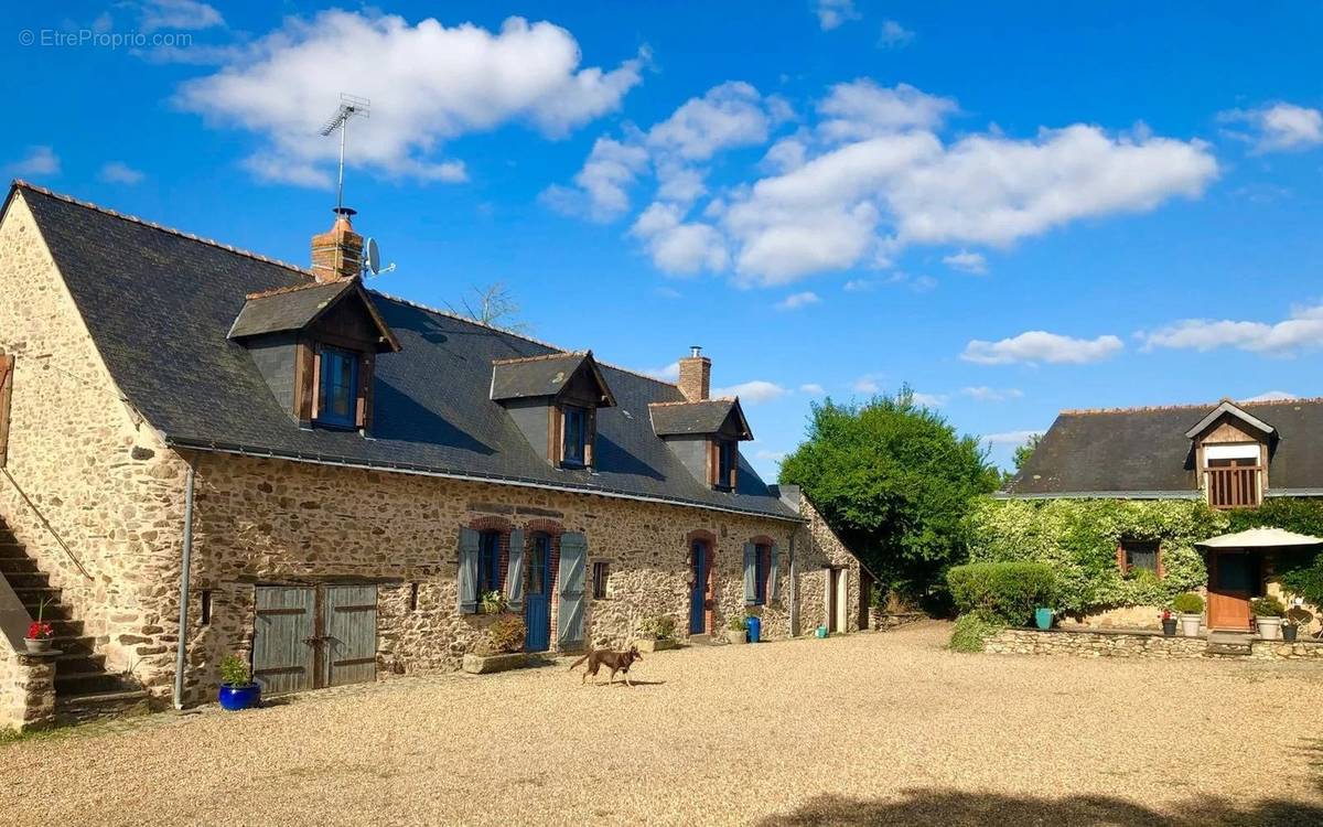 Maison à LE LION-D&#039;ANGERS