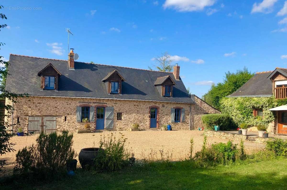 Maison à LE LION-D&#039;ANGERS