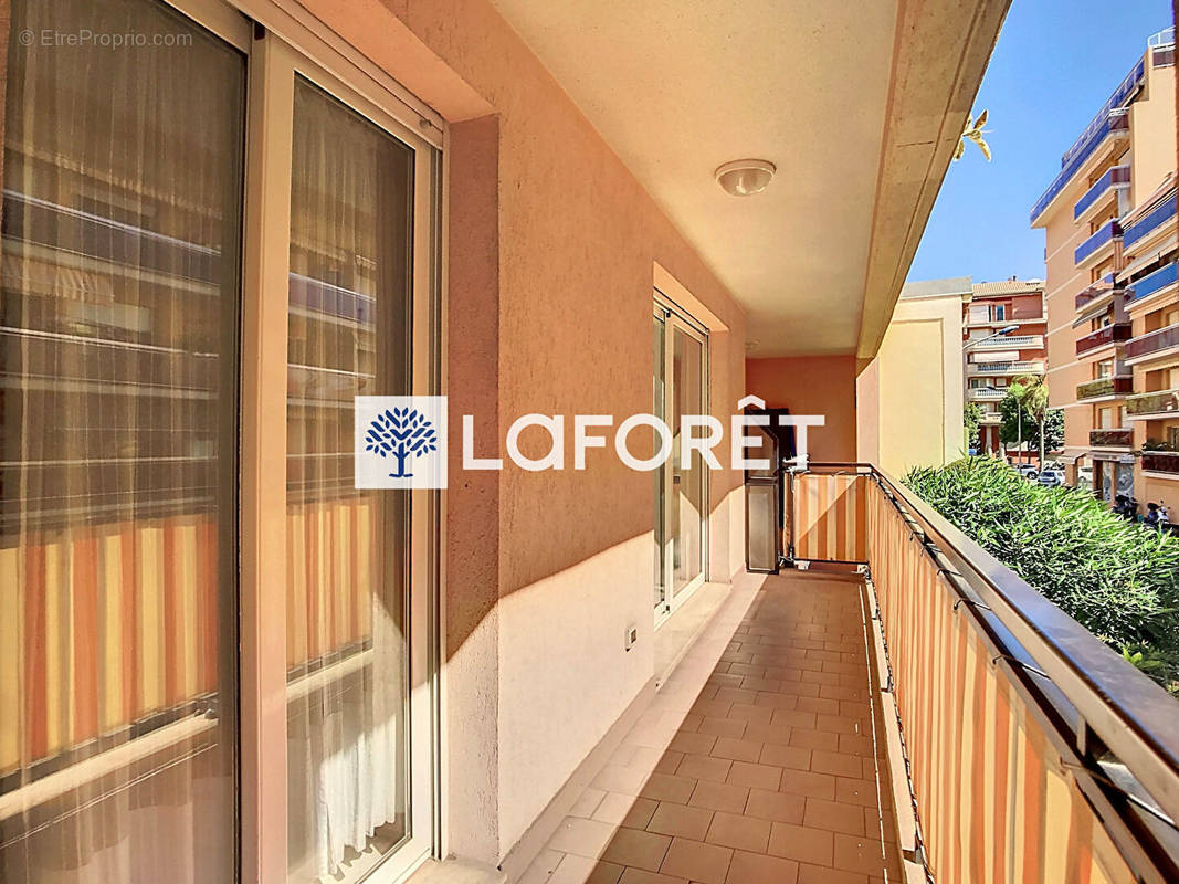 Appartement à MENTON