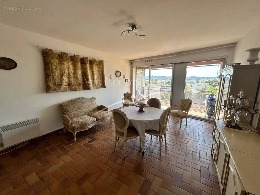 Appartement à LE LAVANDOU