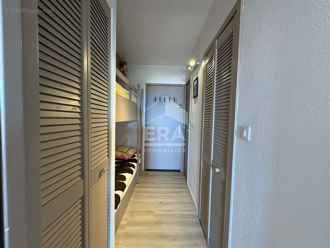 Appartement à SAINT-CYR-SUR-MER