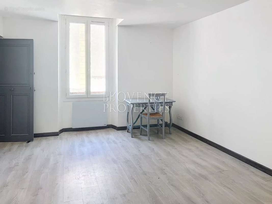 Appartement à MONTFORT-SUR-ARGENS