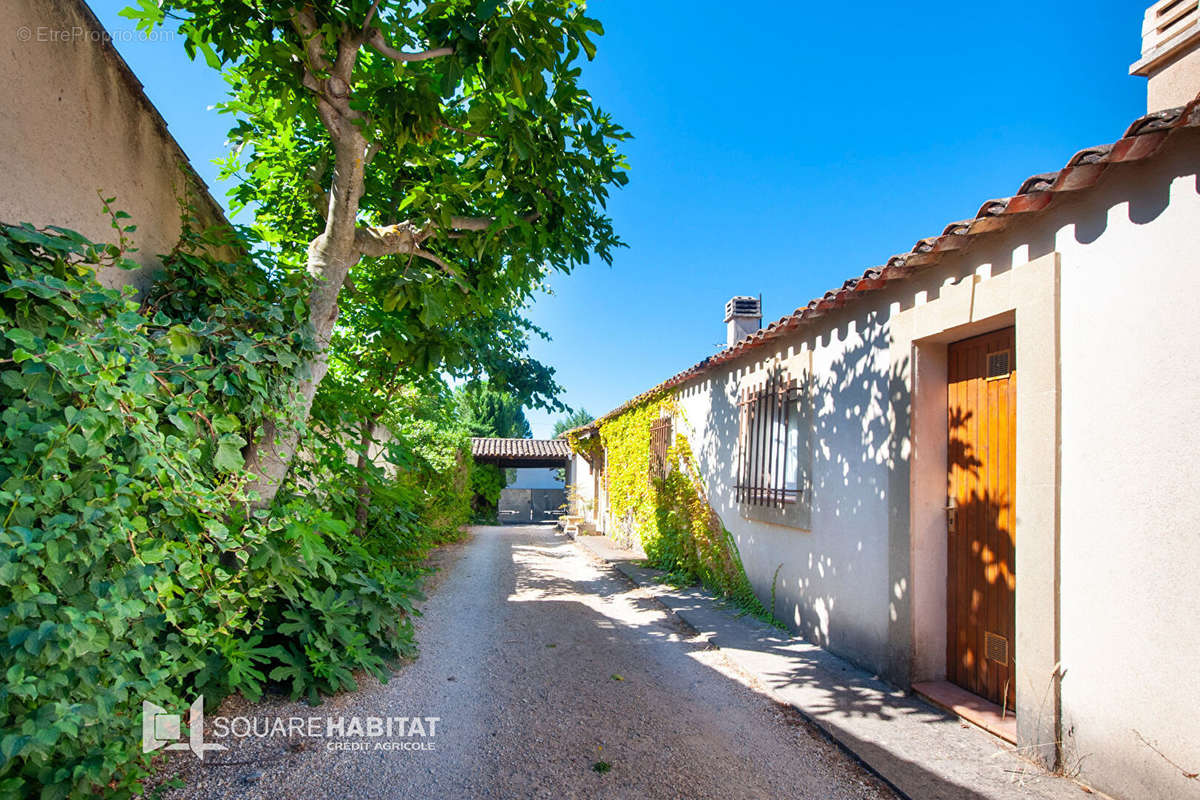 Maison à EGUILLES