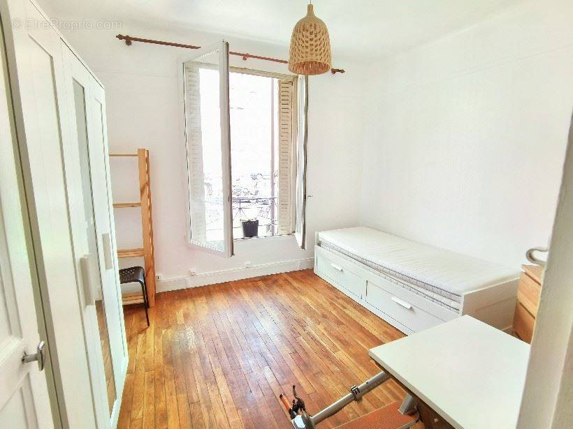 Appartement à PARIS-20E