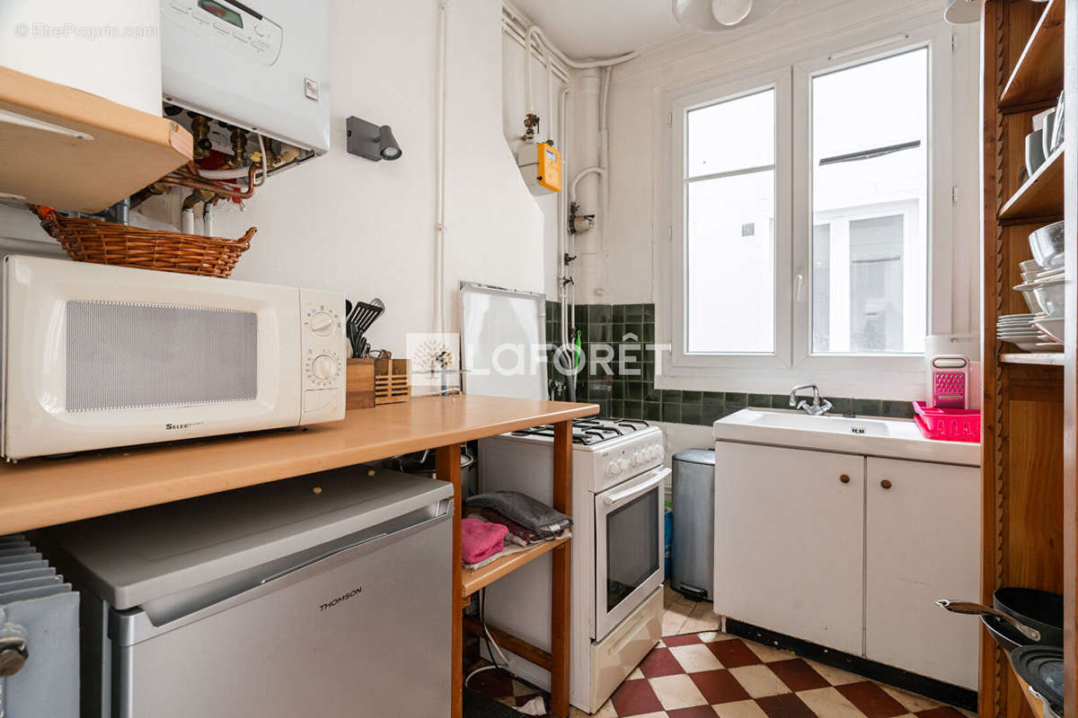 Appartement à PARIS-17E