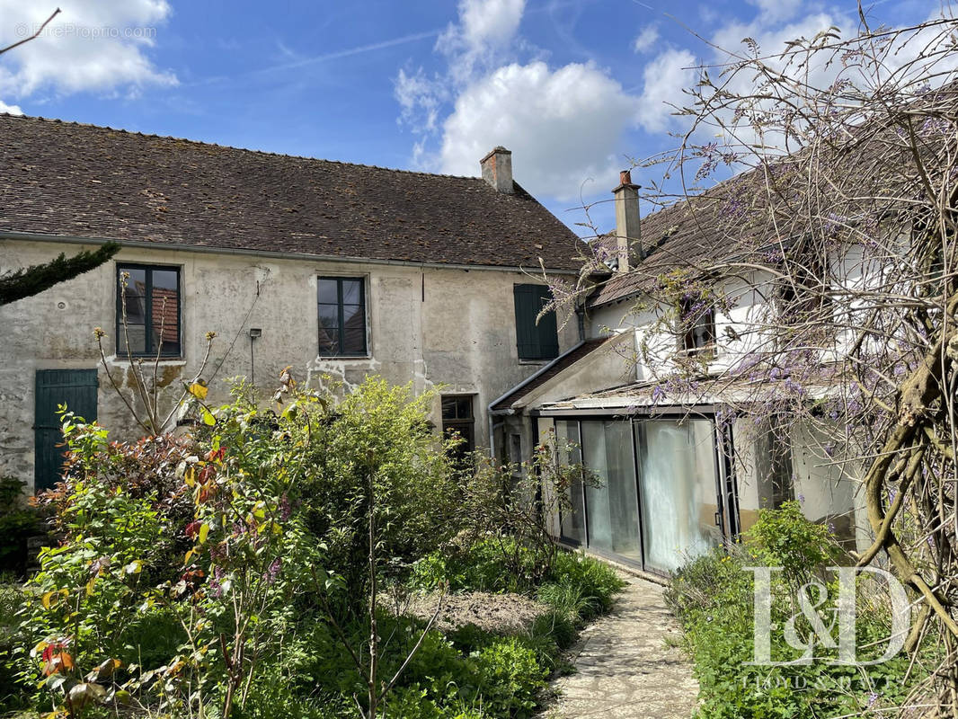 Maison à COULOMMIERS