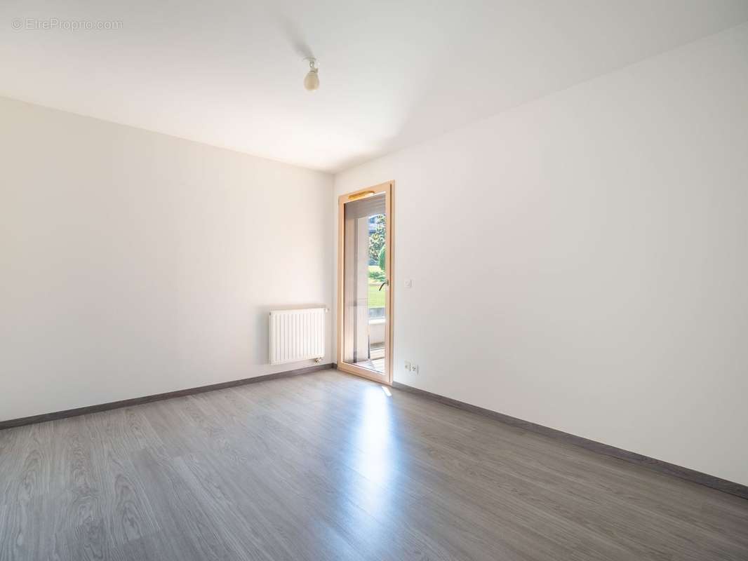 Appartement à EVIAN-LES-BAINS