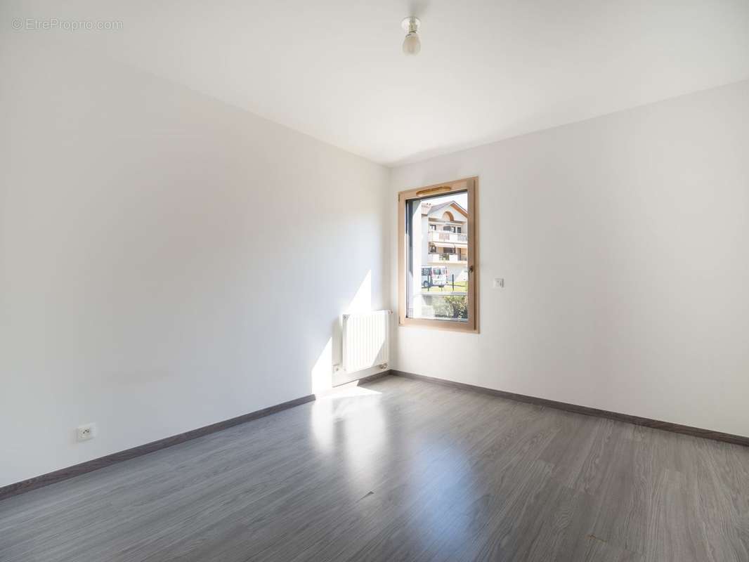 Appartement à EVIAN-LES-BAINS