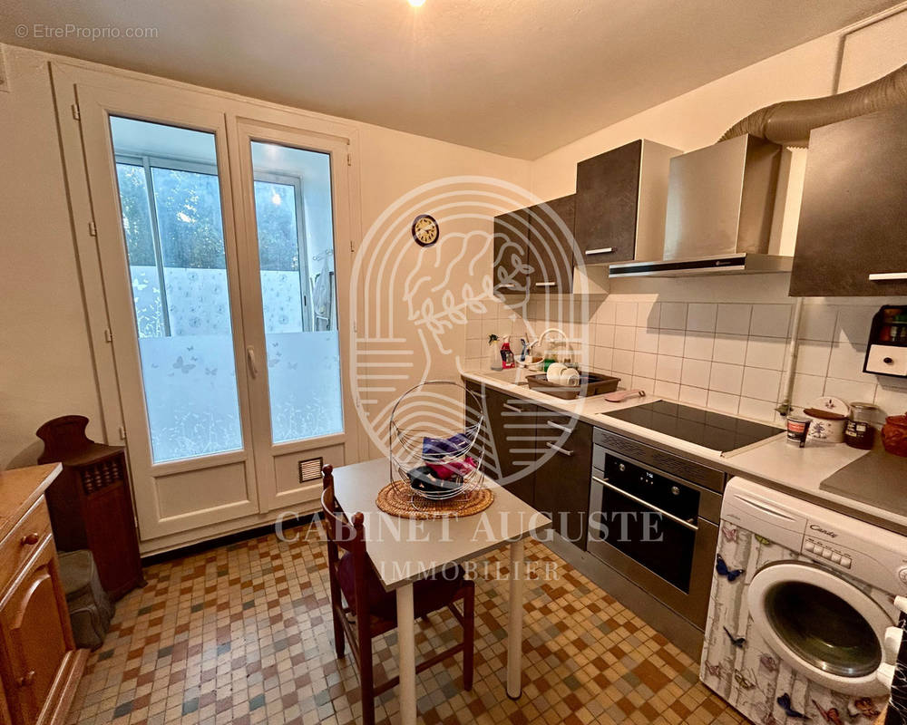 Cuisine - Appartement à NIMES