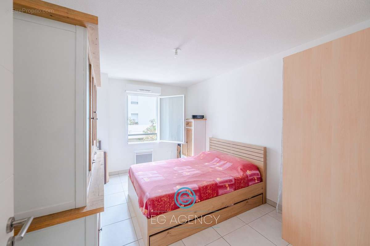 Appartement à MARSEILLE-9E