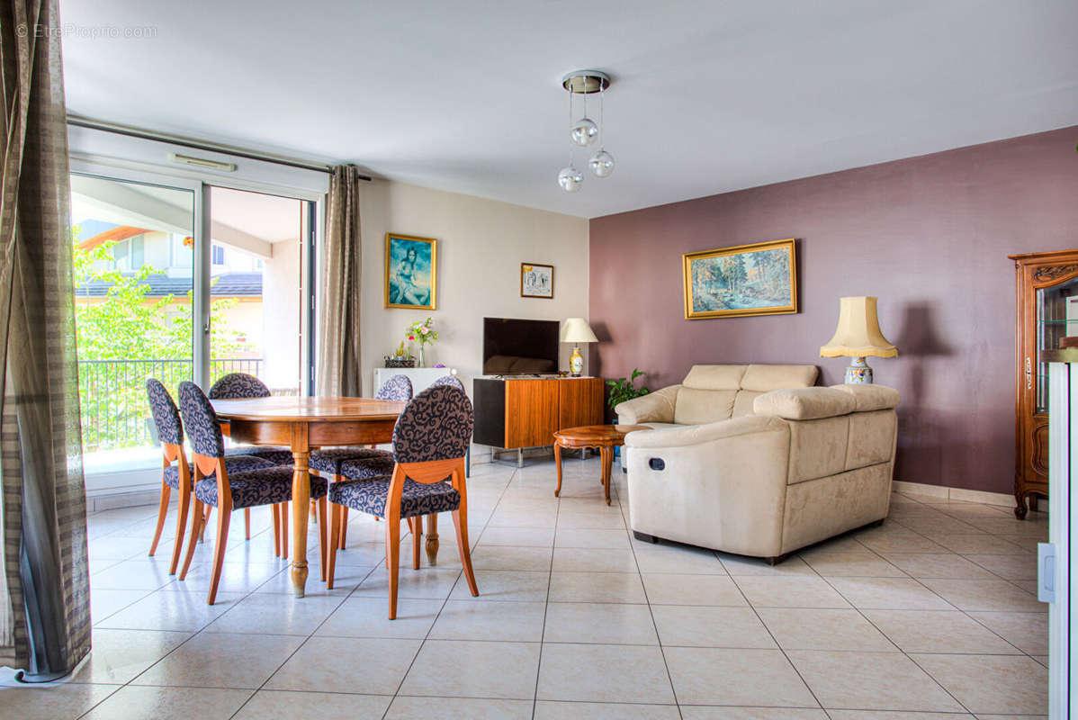 Appartement à AIX-LES-BAINS