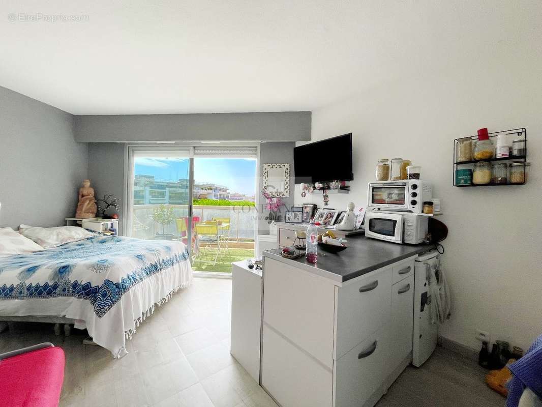 Appartement à CAGNES-SUR-MER