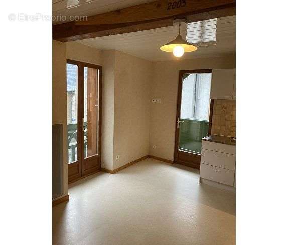 Appartement à SARRANCOLIN