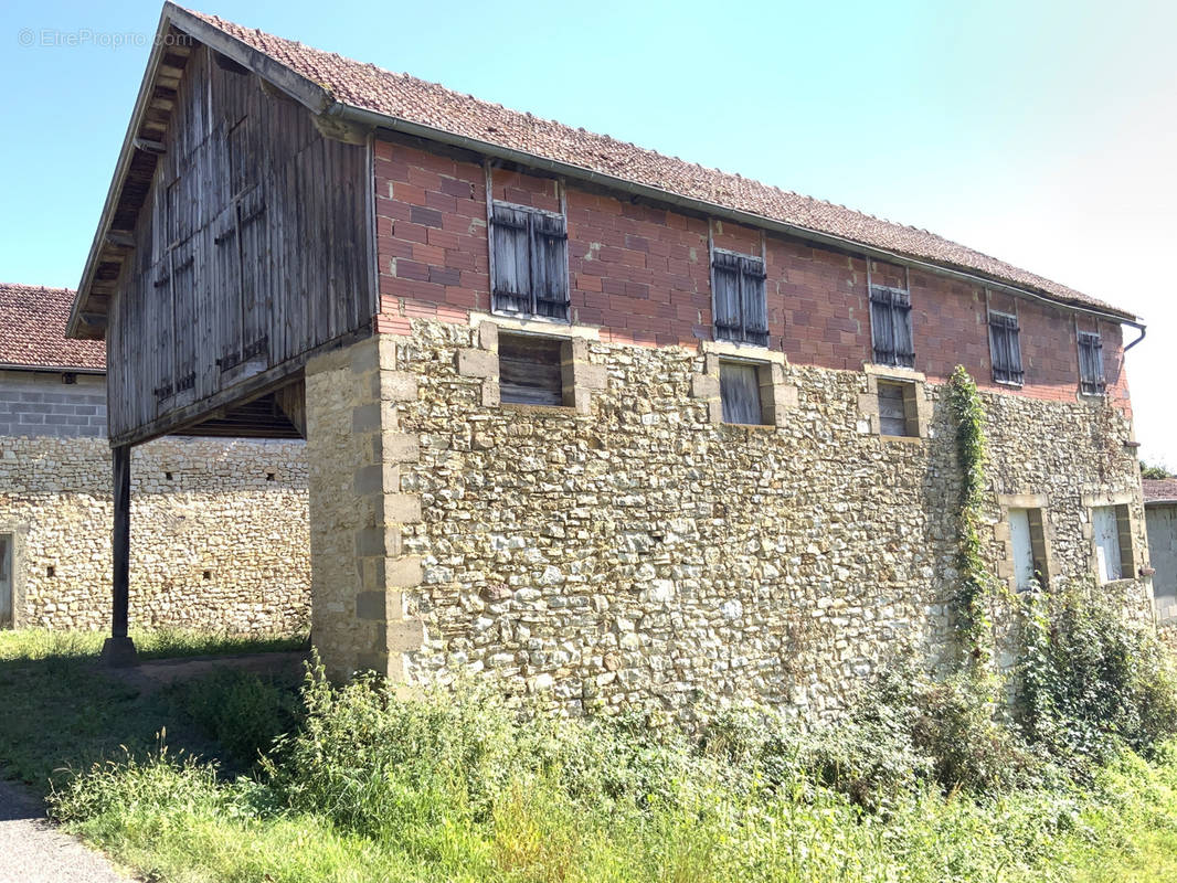 Maison à SAINT-AUBIN-DE-NABIRAT