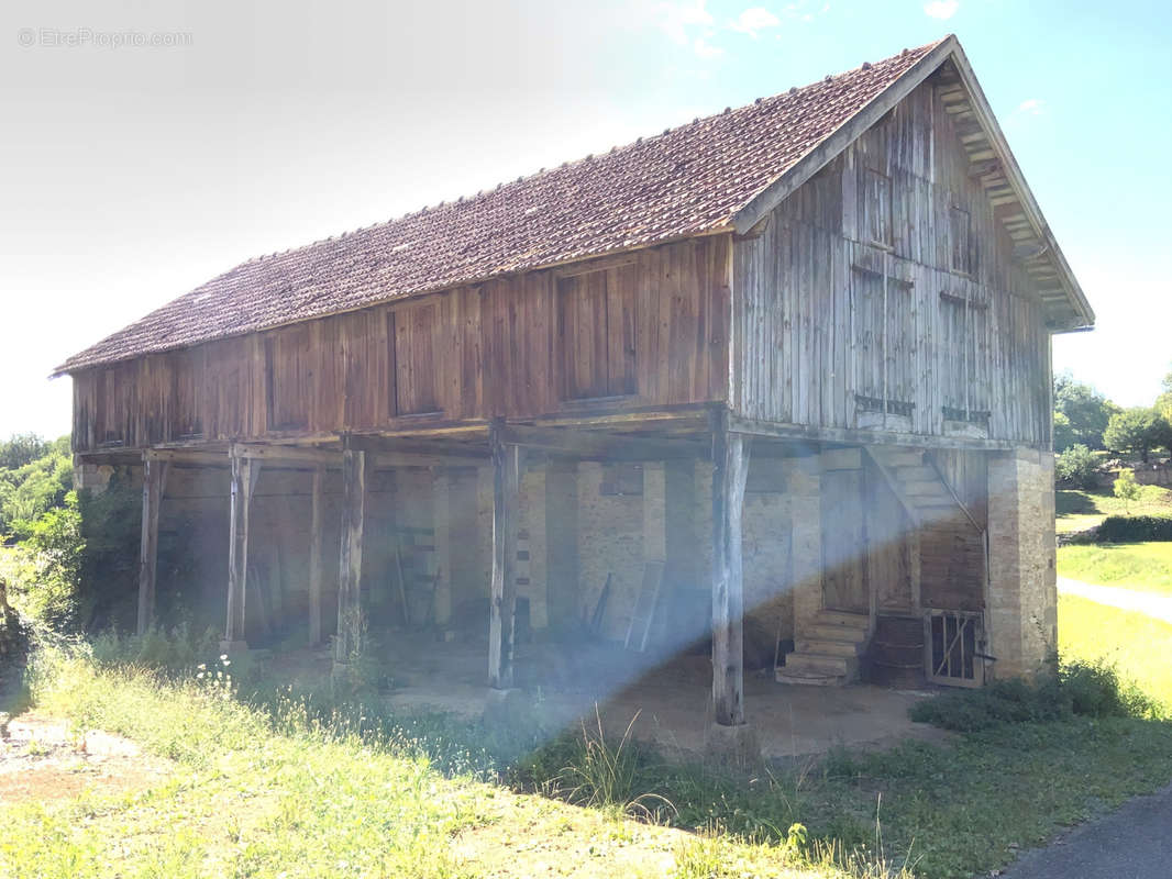 Maison à SAINT-AUBIN-DE-NABIRAT