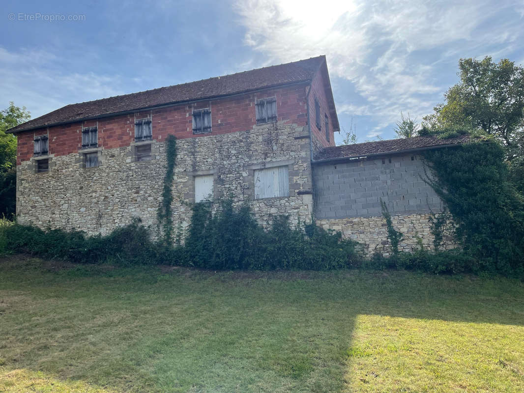 Maison à SAINT-AUBIN-DE-NABIRAT