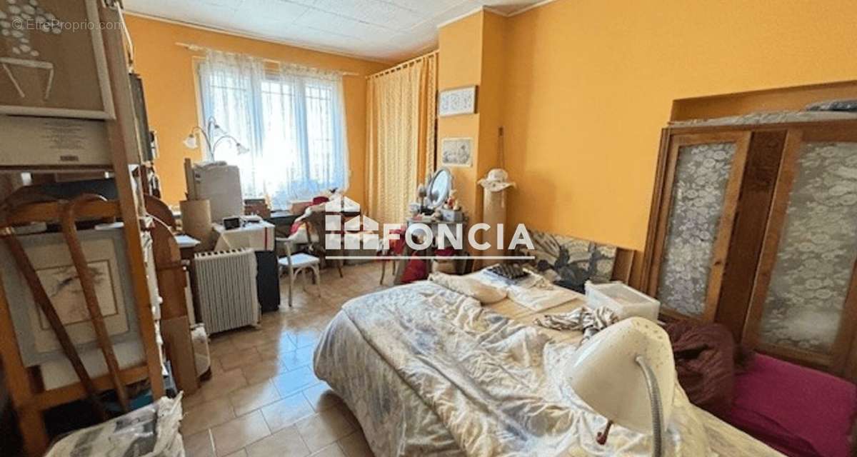 Appartement à MARSEILLE-11E