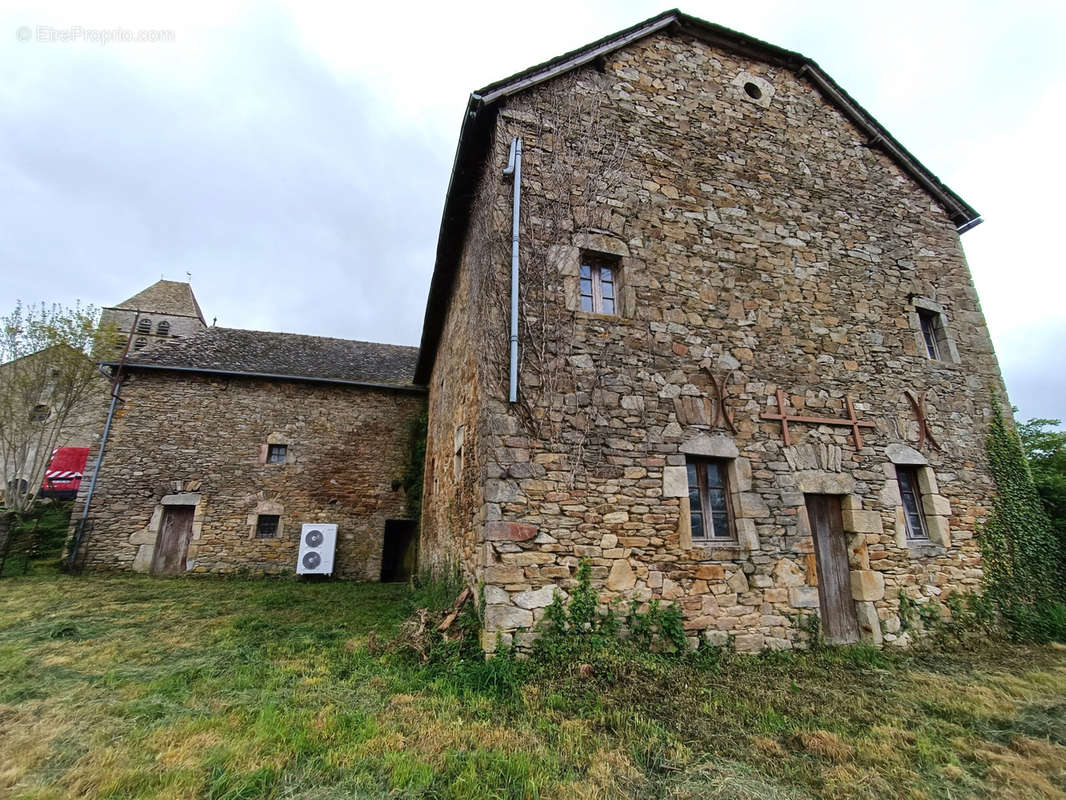 Maison à BOUSSAC