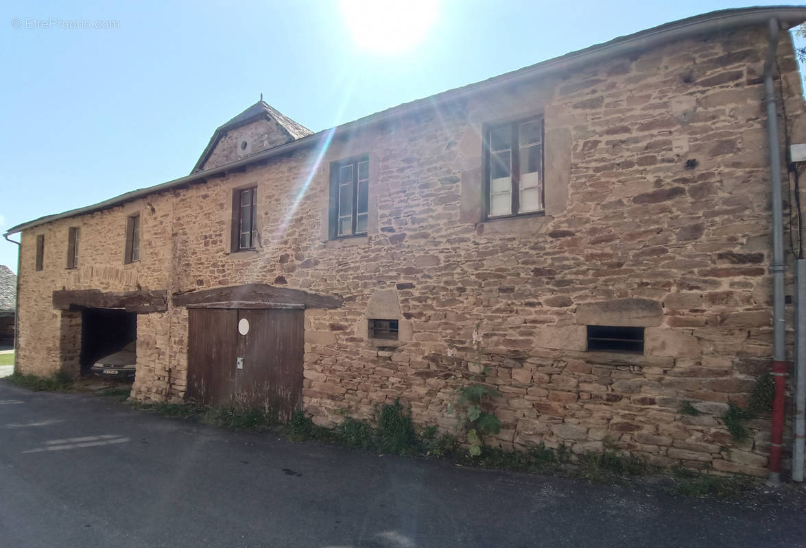 Maison à BOUSSAC