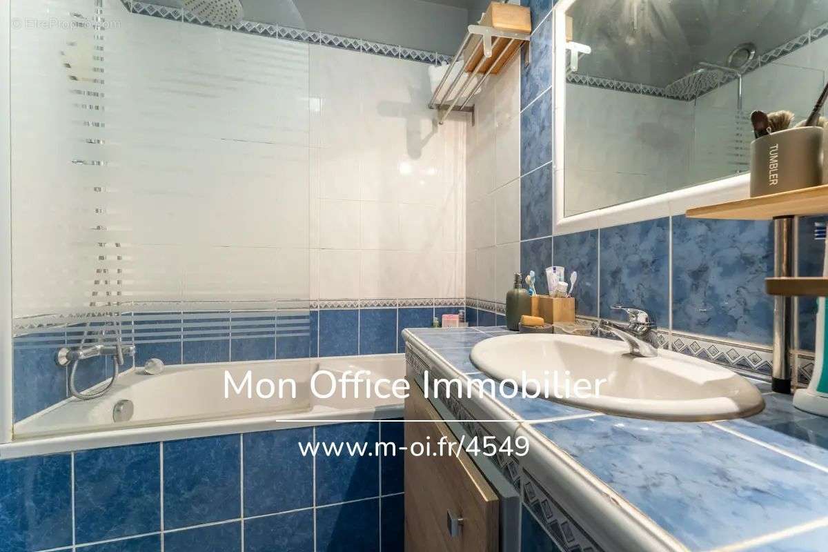 Appartement à MARSEILLE-12E