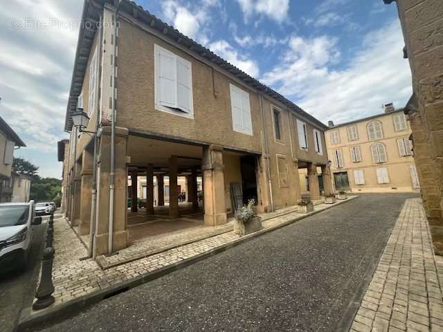 Appartement à MASSEUBE