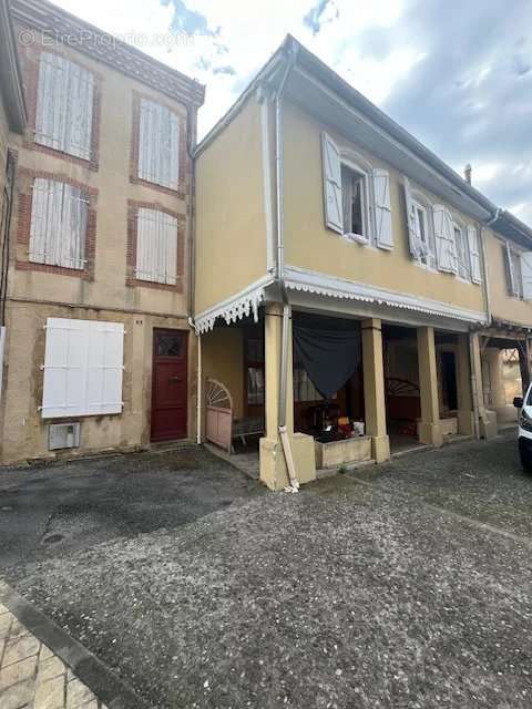 Appartement à MASSEUBE