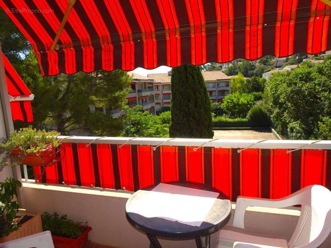 Appartement à HYERES