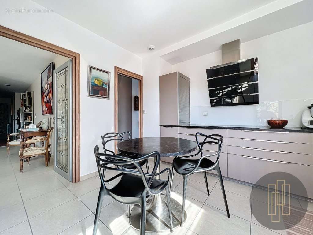 Appartement à VILLEFRANCHE-SUR-SAONE