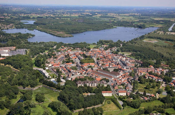 Autre à CONDE-SUR-L&#039;ESCAUT