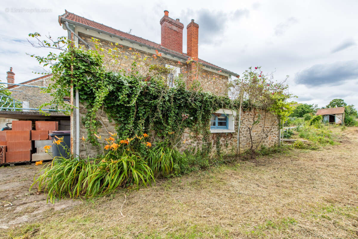 Maison à CORBEIL-ESSONNES