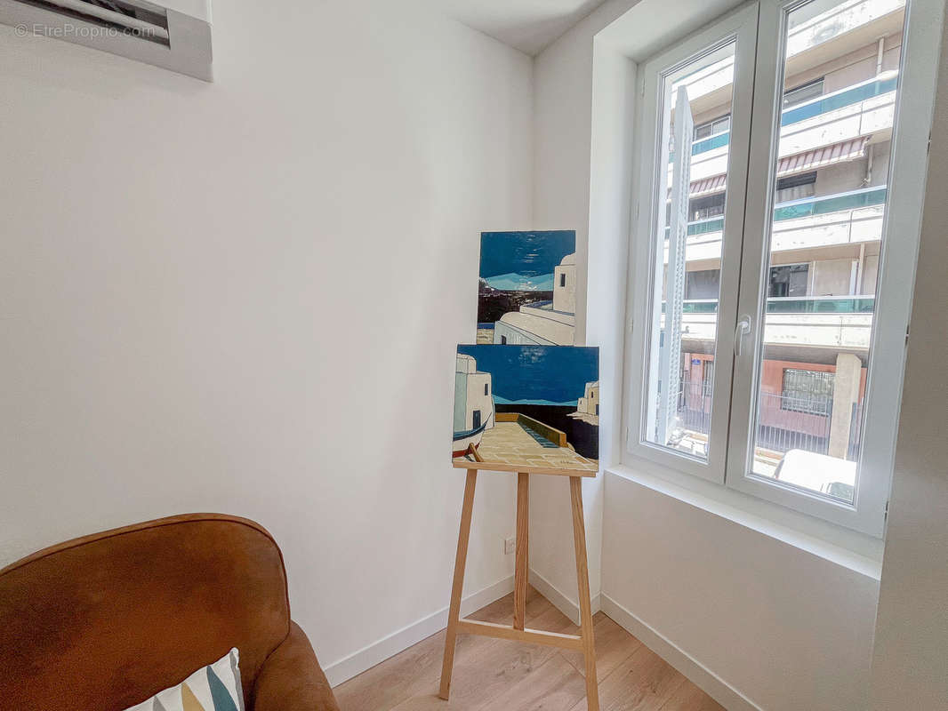 Appartement à MARSEILLE-5E