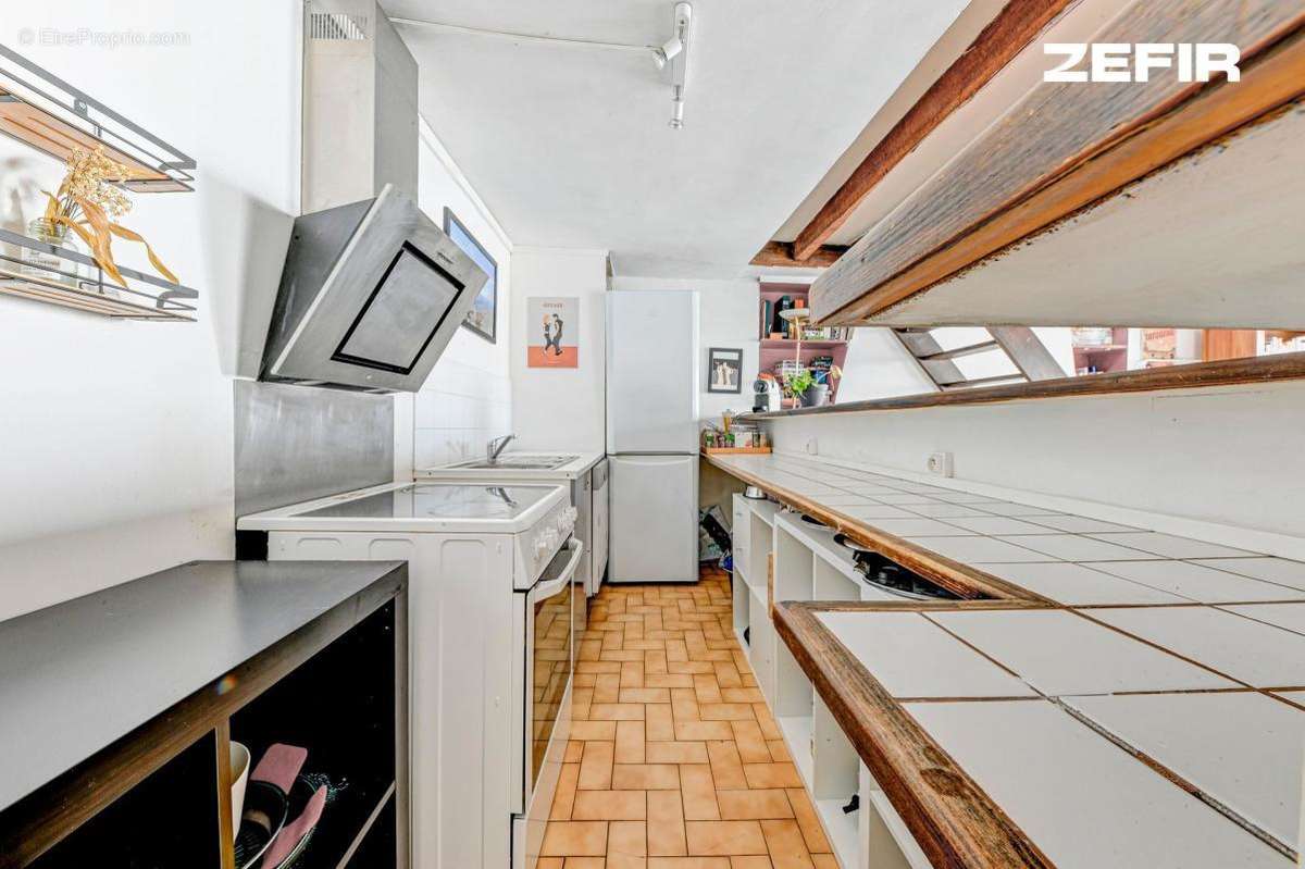 Appartement à PARIS-10E