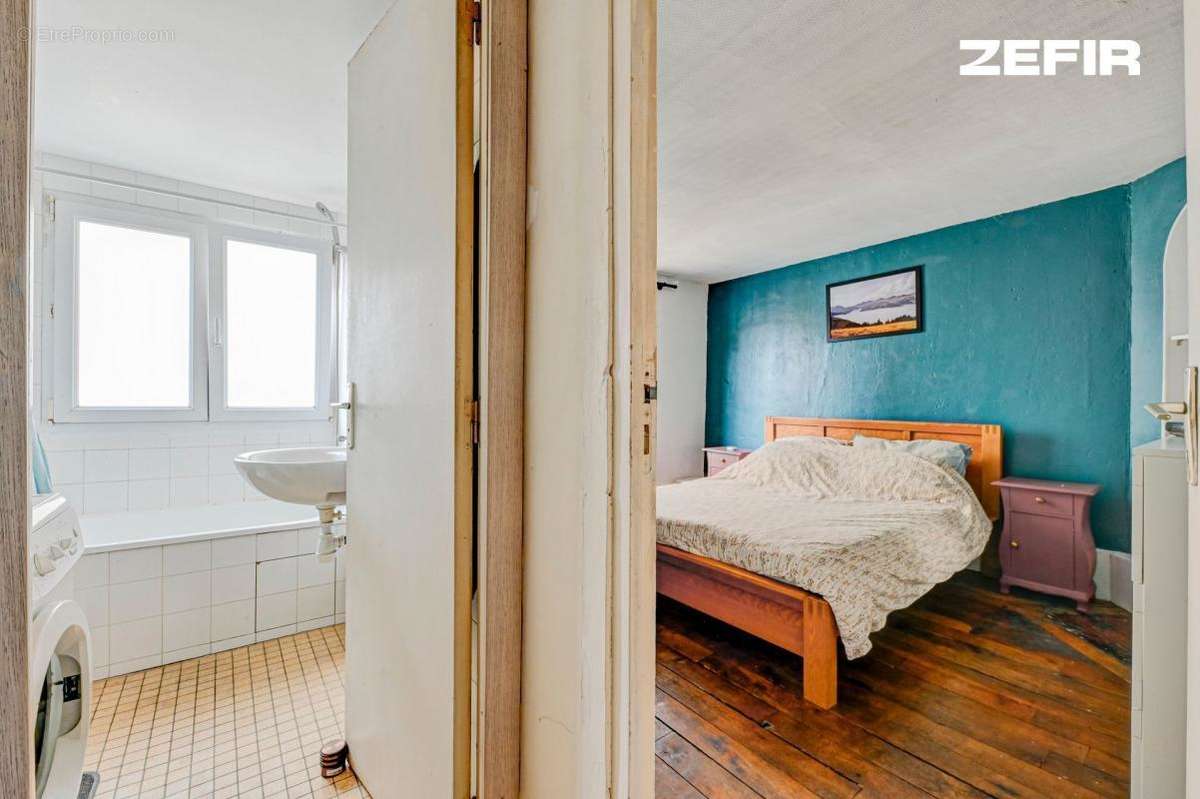 Appartement à PARIS-10E