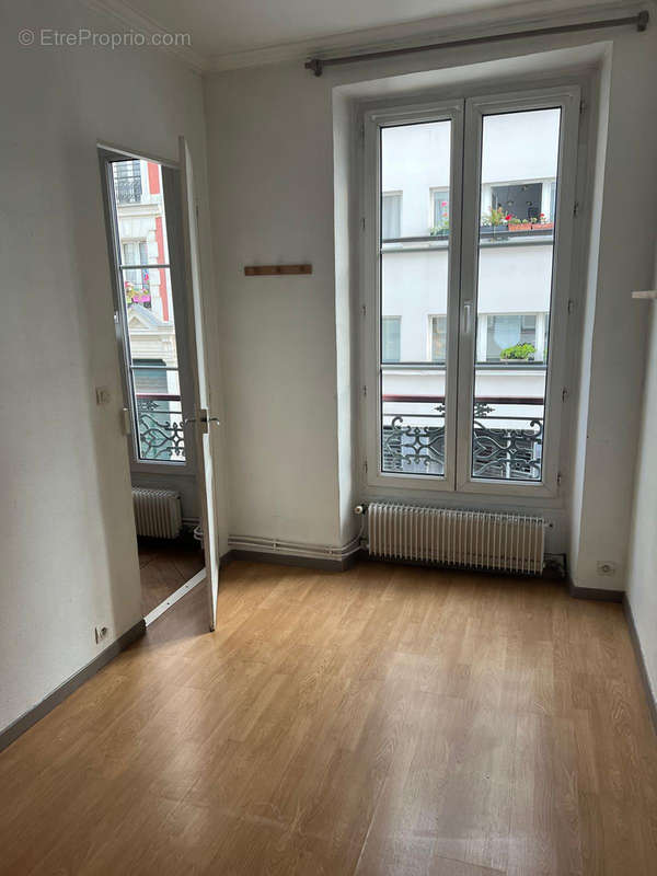 Appartement à PARIS-19E