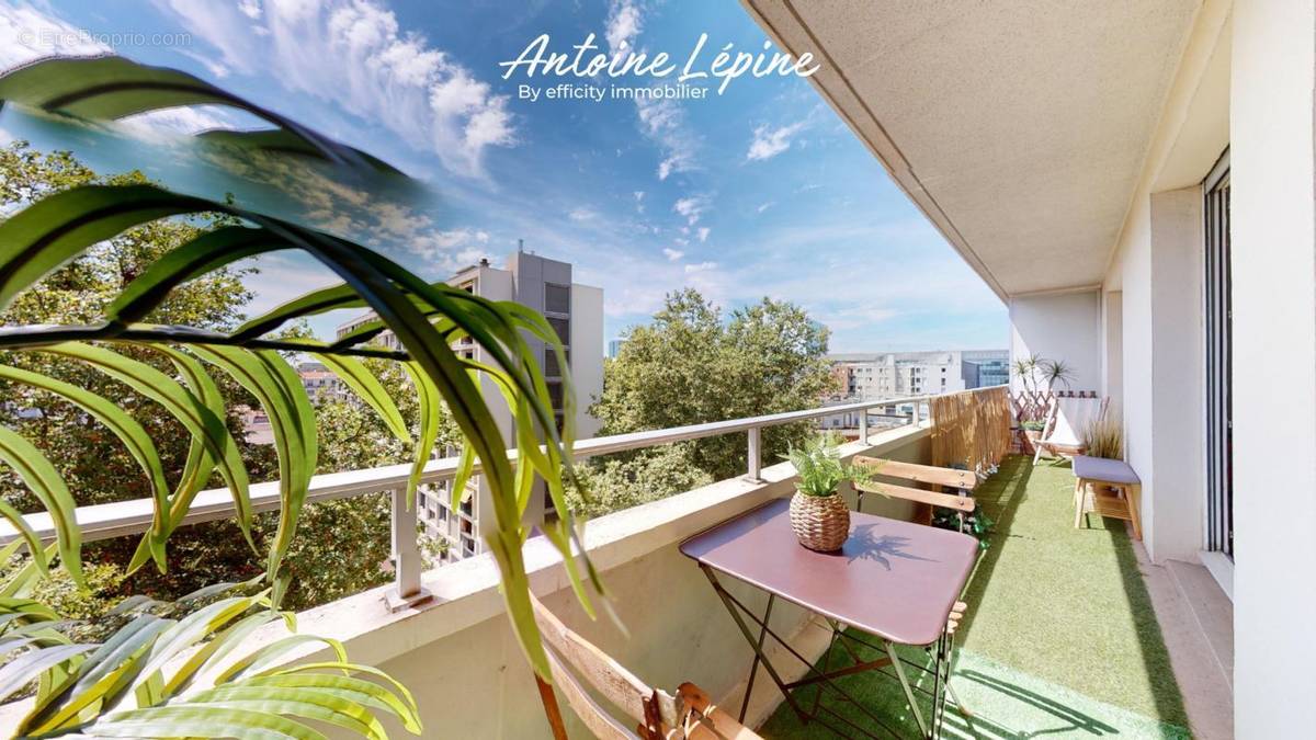 Appartement à LYON-6E