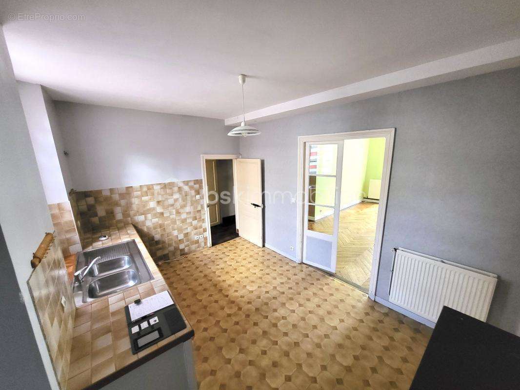 Appartement à LAGNY-SUR-MARNE