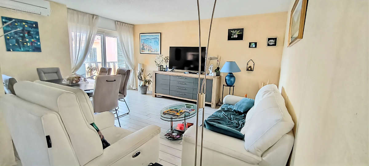 Appartement à FREJUS