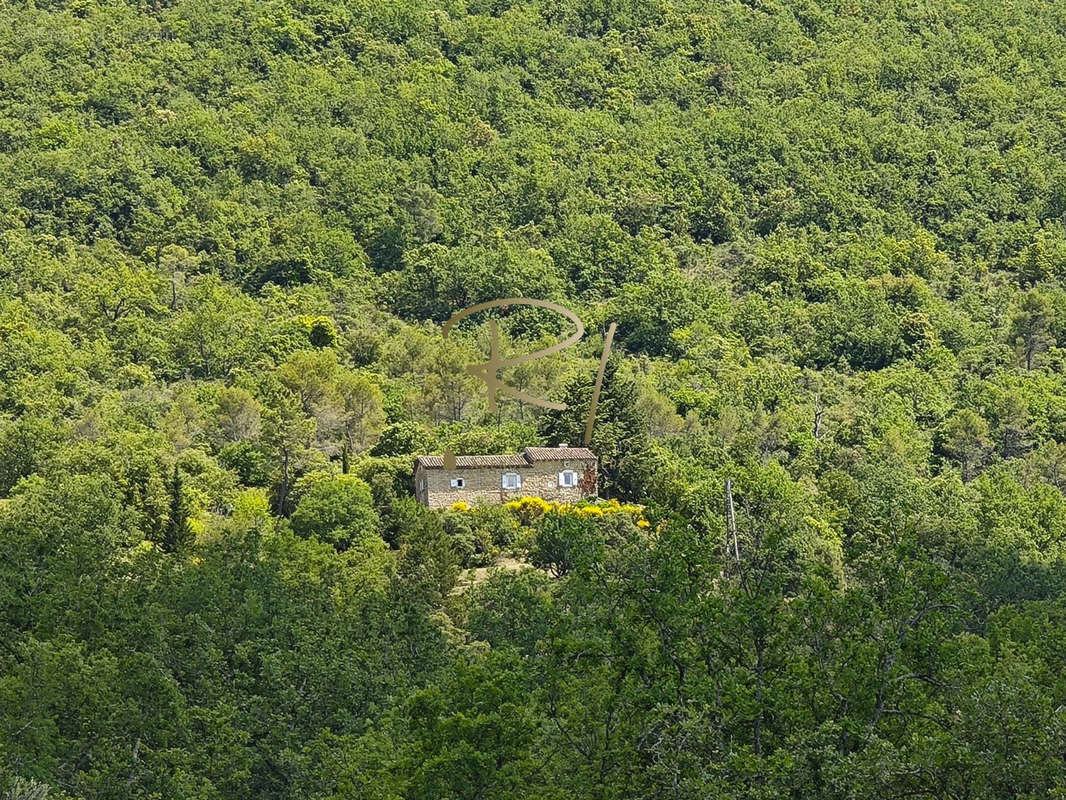 Maison à GROSPIERRES