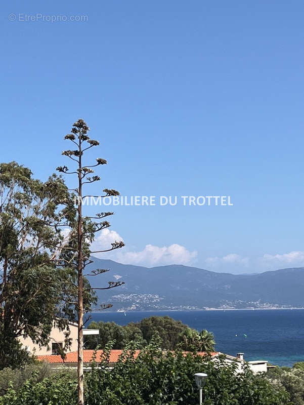 Appartement à AJACCIO