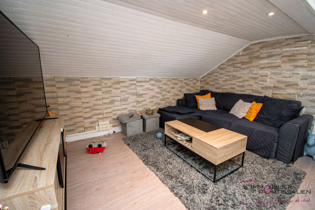 Appartement à PONTARLIER