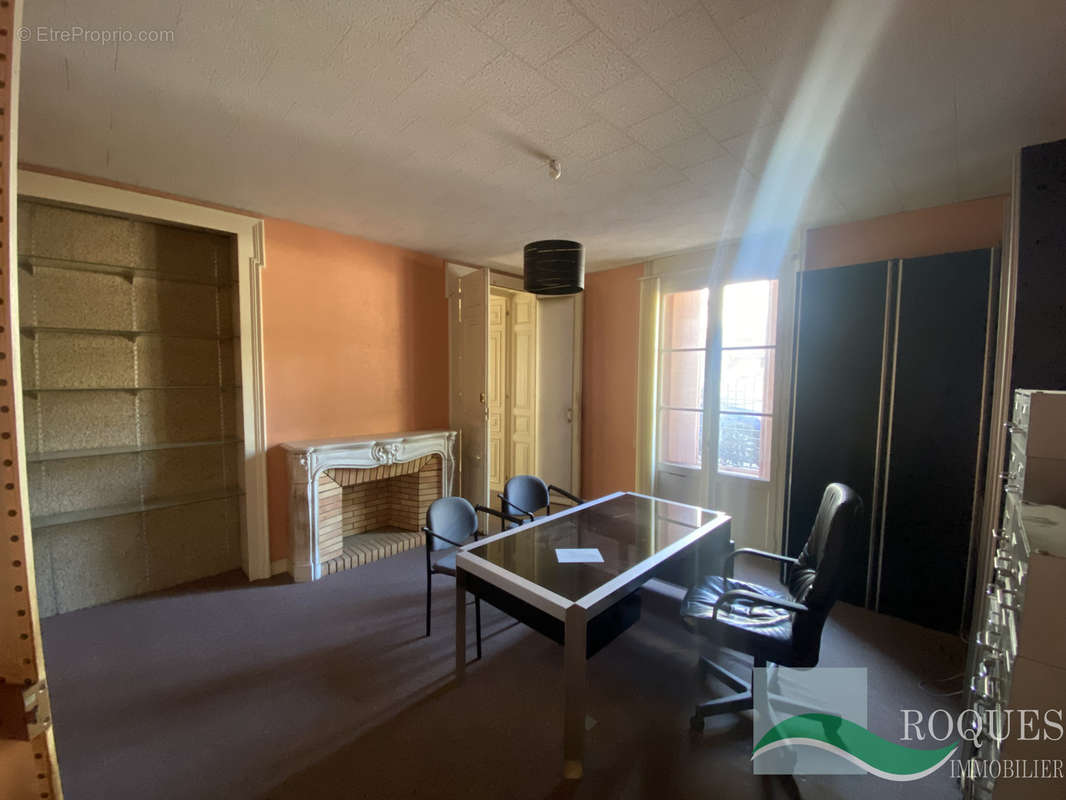 Appartement à LAMALOU-LES-BAINS