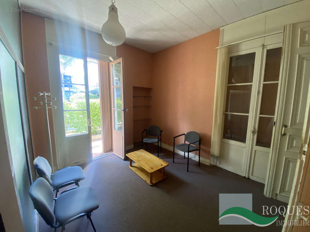 Appartement à LAMALOU-LES-BAINS