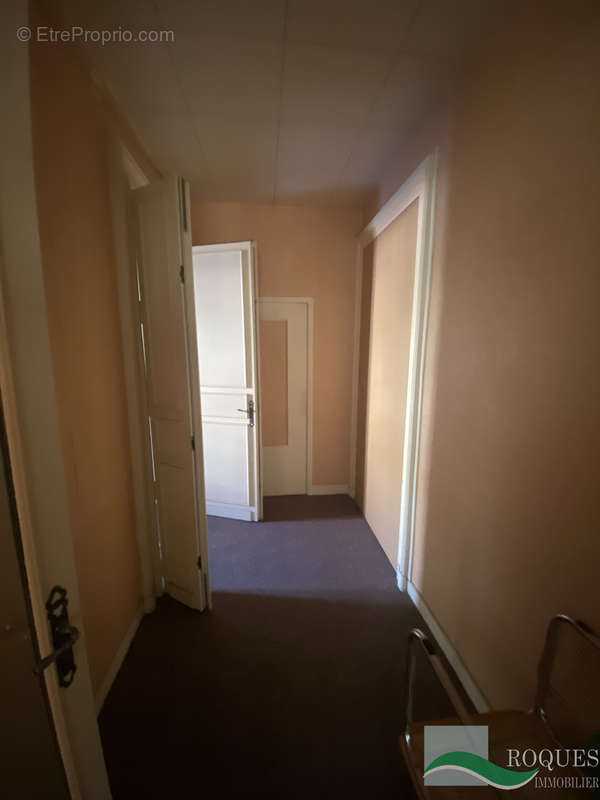 Appartement à LAMALOU-LES-BAINS