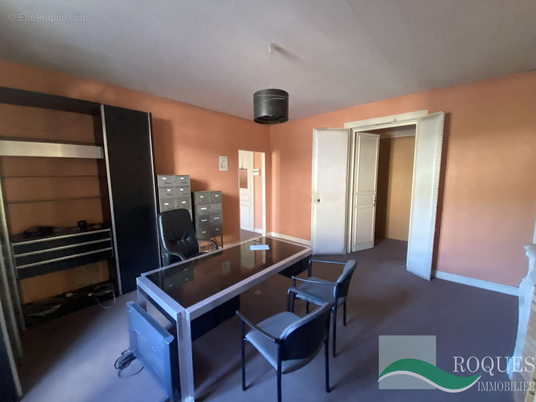 Appartement à LAMALOU-LES-BAINS