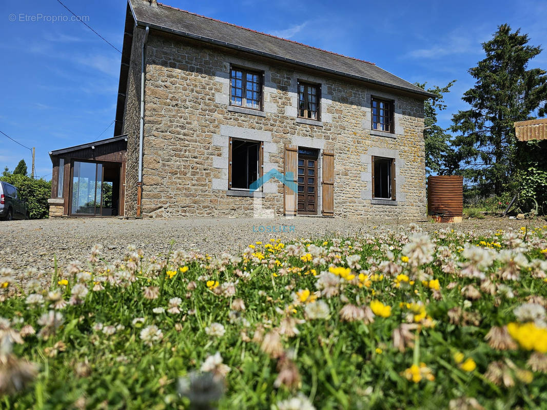 Maison à SAINT-OVIN