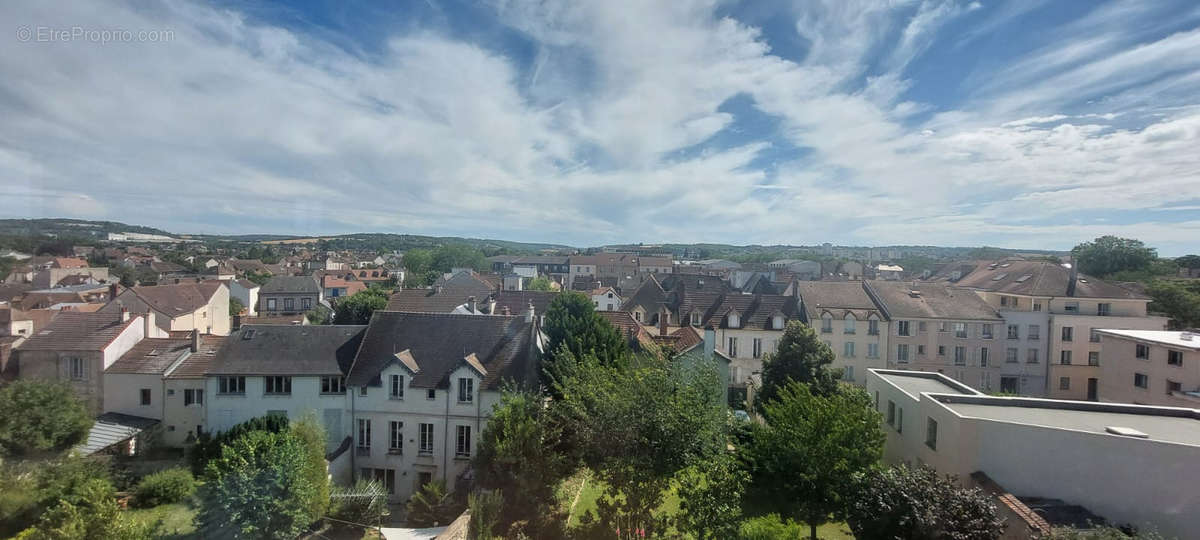 Maison à MANTES-LA-JOLIE